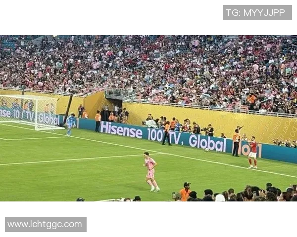 足球巨星亲临赛场 聚焦焦点赛事展现无与伦比的球技与激情