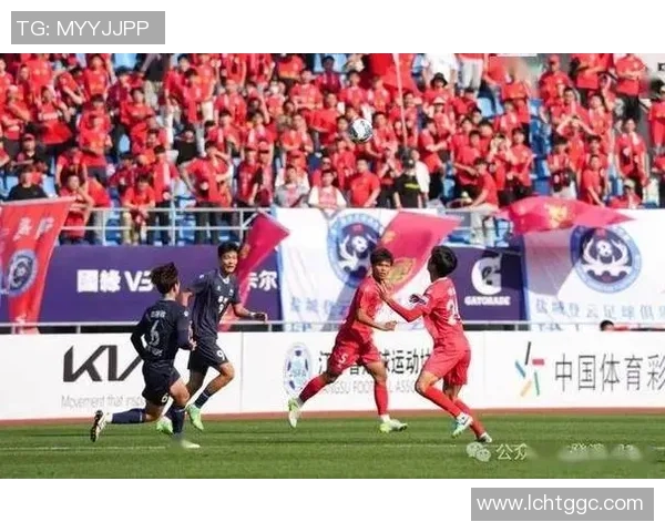 中国足球小球星精彩表现集锦 青训新星崭露头角挑战未来足球舞台