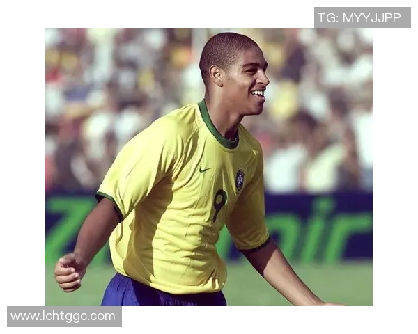 重现古代足球球星的辉煌时代探索古老绿茵传奇与竞技精神 重现古代足球球星的辉煌时代探索古老绿茵传奇与竞技精神